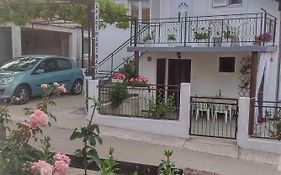 Nada Apartment